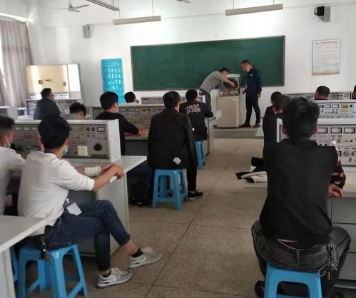 發(fā)揮職業(yè)教育優(yōu)勢(shì)，助力技能提升培訓(xùn)——龍海職校積極承辦重點(diǎn)群體計(jì)算機(jī)系統(tǒng)服務(wù)職業(yè)技能培訓(xùn)